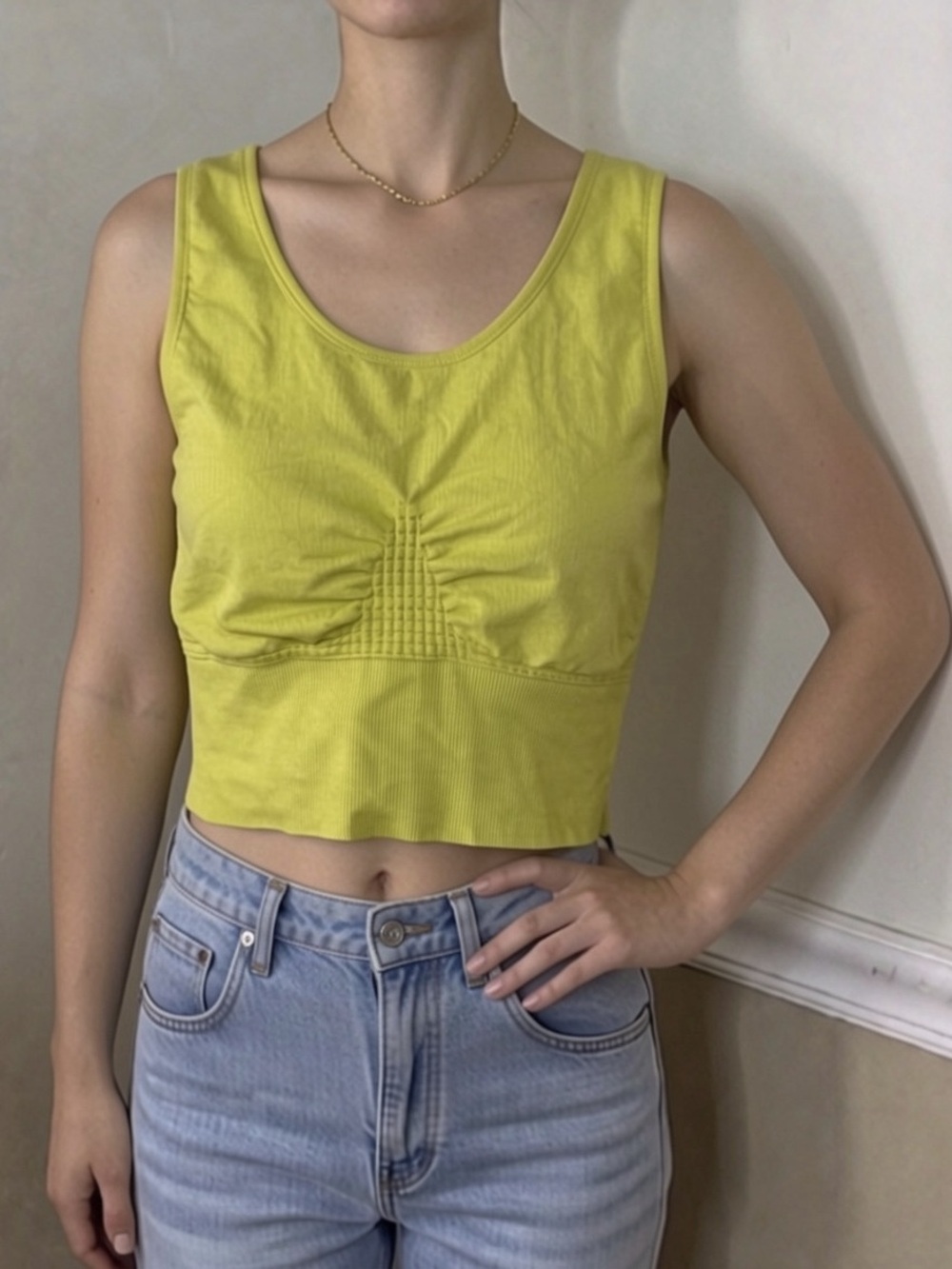 🤎 5 for $20! Sweaty Betty Bright Lemon Ruched Crop Tank